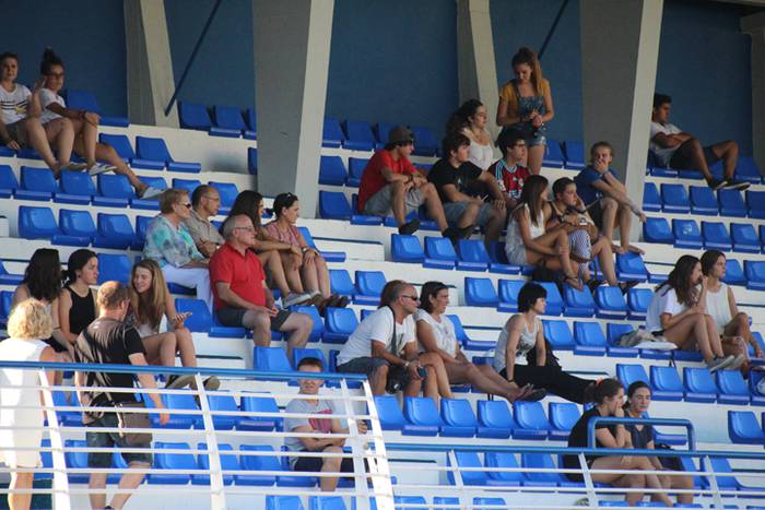 Tolosa Neskak 16 1473324417097