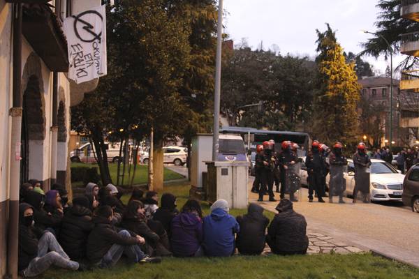 ezpala okupazioa 3 41 1452976143201