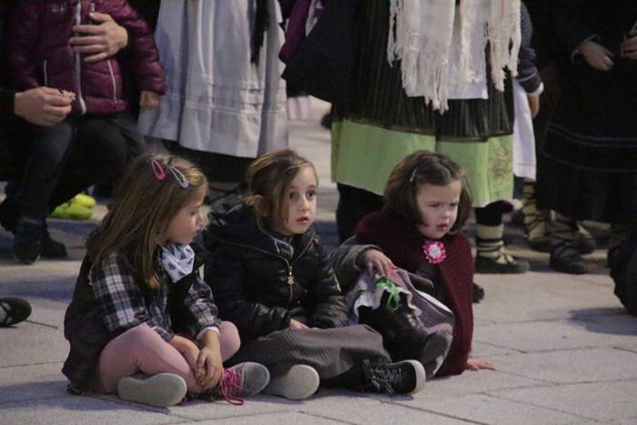 Olentzero eta Mari Domingi 2015 31 1450983300090