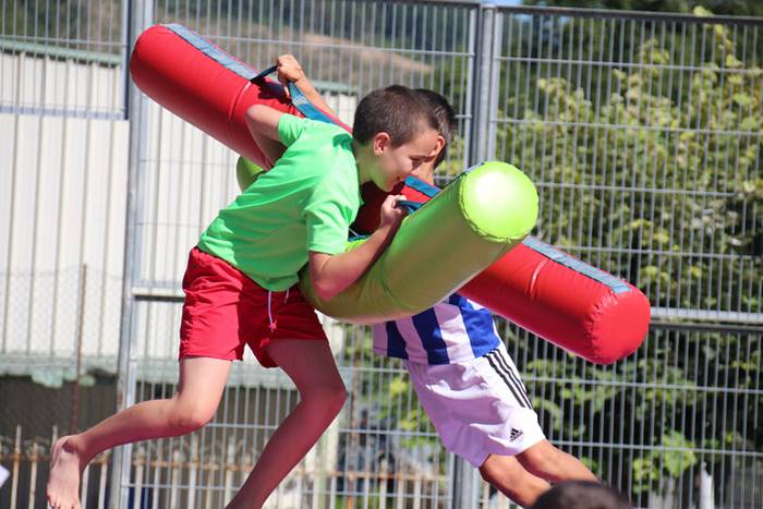 Eulia jaitsi aurretik, haurren dibertsioa 6 1471950022153