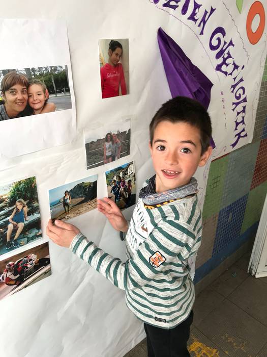 Martxoak 8 eskolan, aldarrikapen eguna