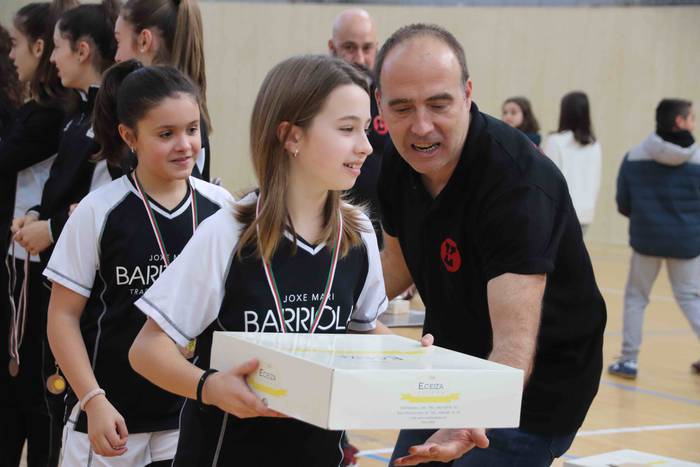 Gabonetako Areto Futbol Txap 75 1578233363353