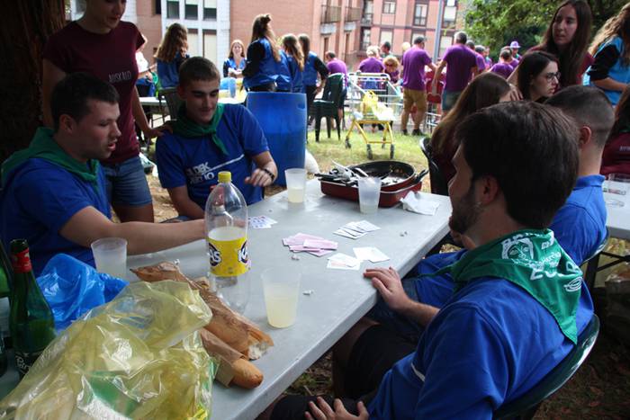 Kuadrillakoen konpainian, be 9 1501266034090