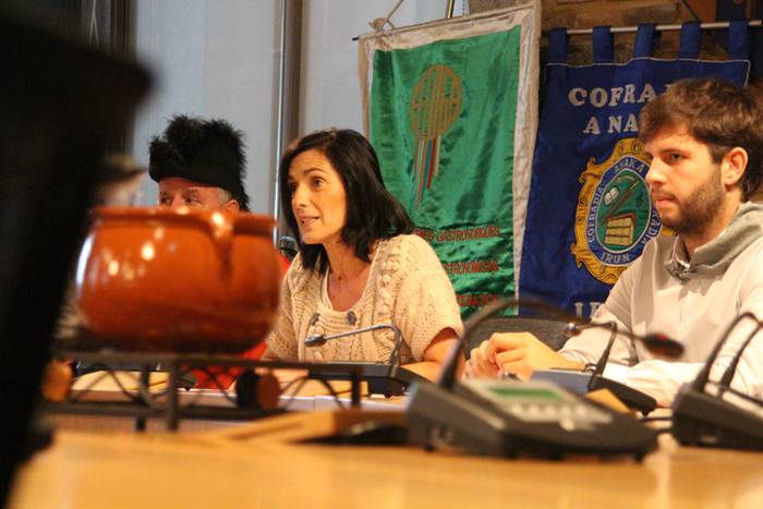 Jaki preziatuaren XXVII. ata 45 1510513402576