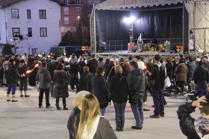 Olentzero eta Mari Domingi 2015 37 1450983303620