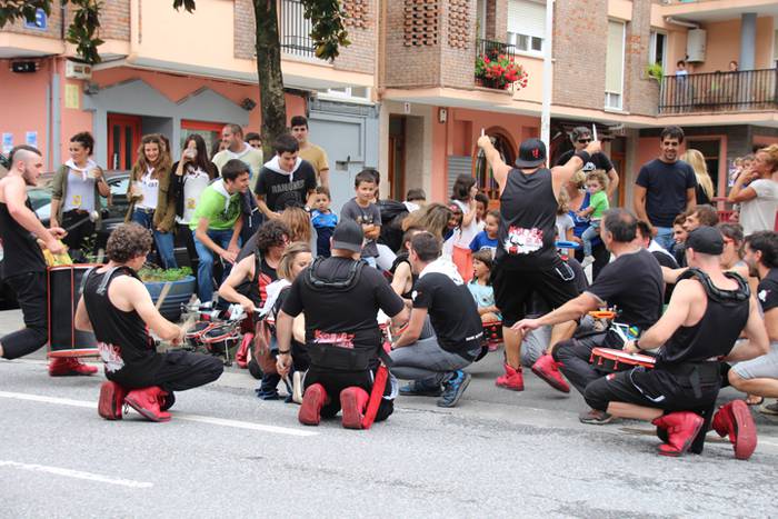 Denetarik festen lehen arratsaldean 37 1469381634473