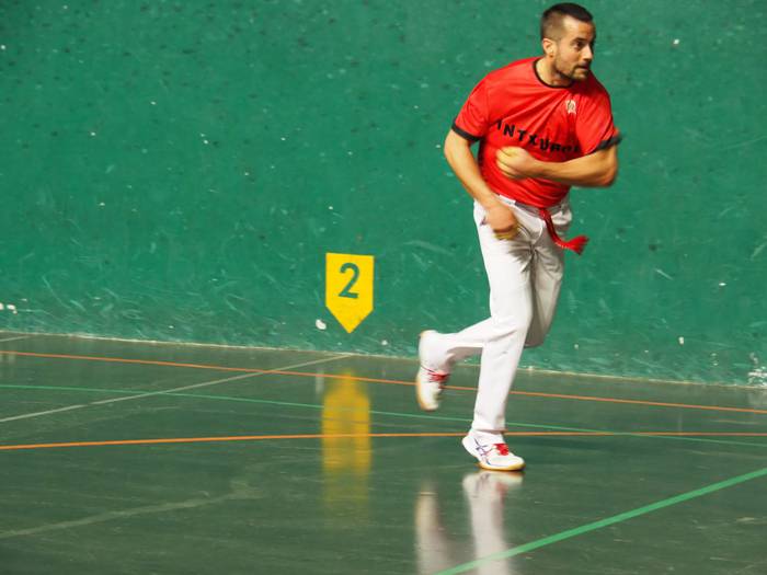 Oinatz Bengoetxea, alegia, 2 10 1649064040433