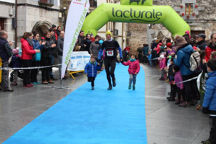 Jokin Lizeaga eta Veronica D 278 1517773004574