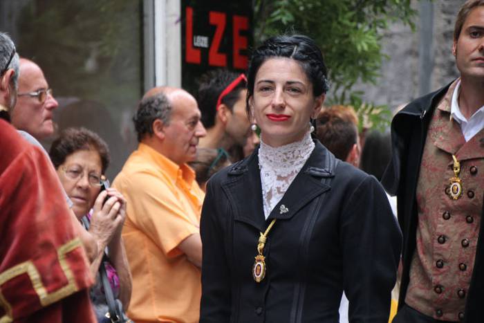 Santuek eta dantzariek poztu 96 1498312710447