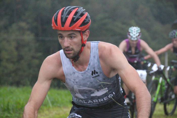 Lokaztuta Amasako XXIV. mendi duatloia 28 1477235323771