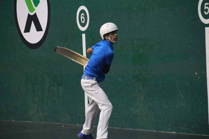 ZESTA PUNTA ELOLAREN OROIMEN 64 1512735624452