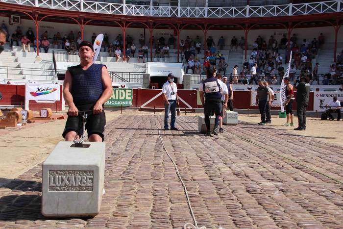 Arria V.a eta Izeta VI.a iza 12 1596214067253