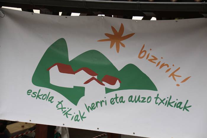 Eskola txiki eguna Ikaztegieta 40 1465750681463