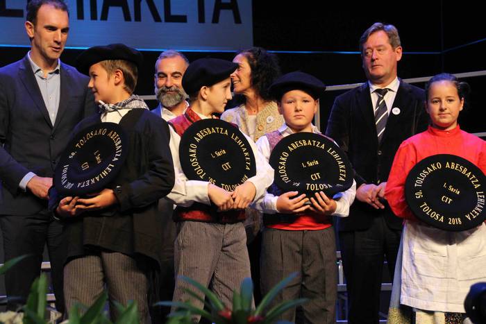 Tolosako Abesbatz Lehiaketa  64 1541349677723