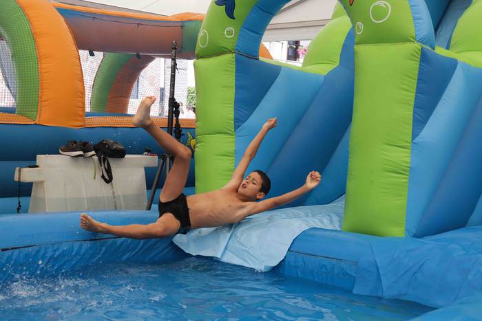 Saltoka eta jolasean pasatu  16 1660043072472