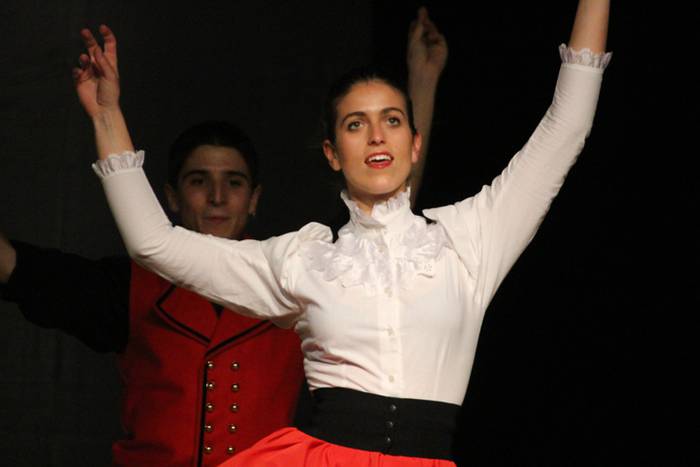 hartu trena jaialdia villabona 2016 70 1462010458543