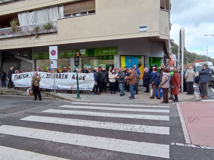 Pentsiodunen mugimendua, Ibe 3 1636449029060