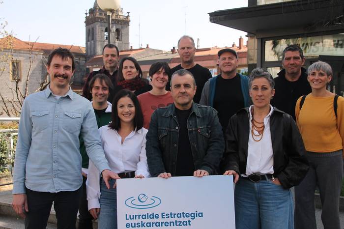 Hizkuntza politika «lurralde ikuspegitik» planifikatzeko estrategia aurkeztu du UEMAk