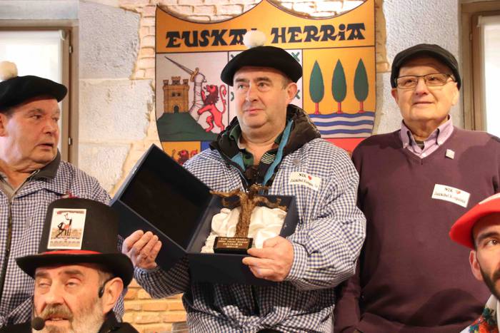 Ostegun Gizena 2020 Omenduak 41 1582211931106