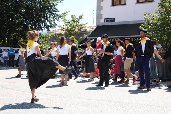 ZIZURKILGO JAIAK 2017. TXUPI 45 1502547606335