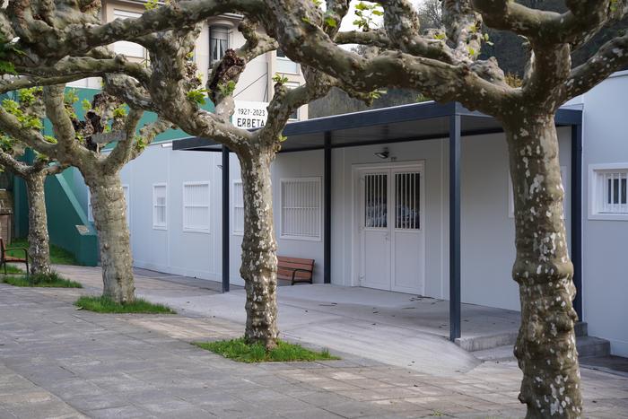 Bihar hutsik egon beharko dute Erbeta parkearen pareko aparkalekuek