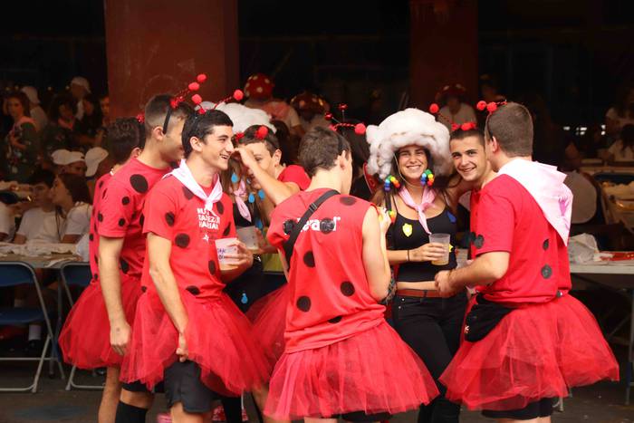 Irudimena airean, gazteen po 6 1564164144188