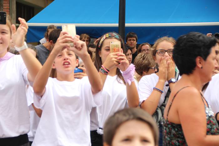 Morea nagusi plazan eta balk 12 1503489144809