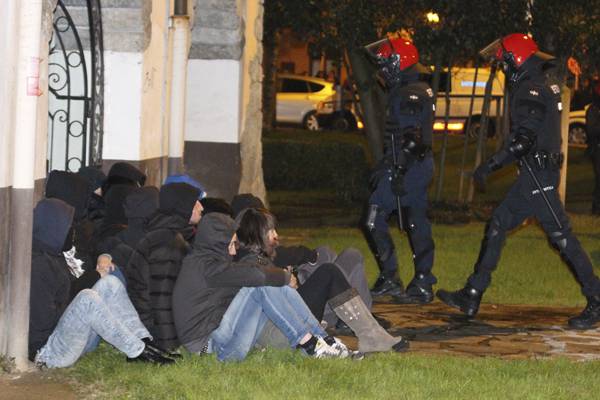 ezpala okupazioa 3 30 1452969494165