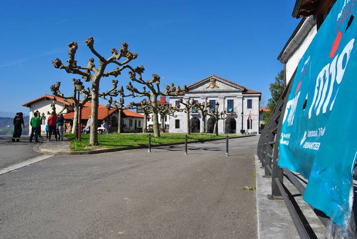 Jai giroa eta aldarrikapena 120 1489935348329