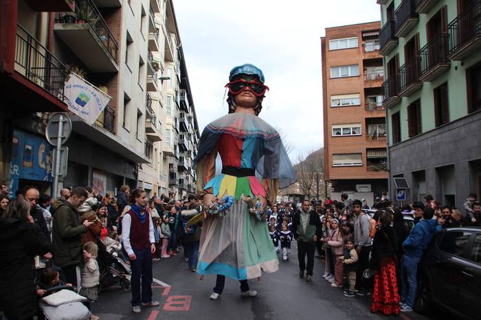 Zenbait trafiko aldaketa, bihar Tolosan
