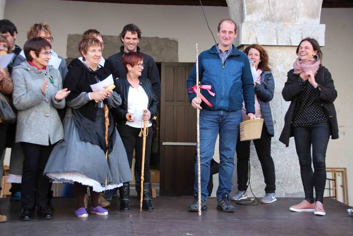 Azoka eguna ospatu dute Bera 79 1541346533656