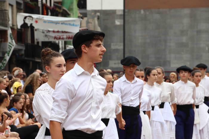 Soka dantza Santioak 2022 35 1658770618923