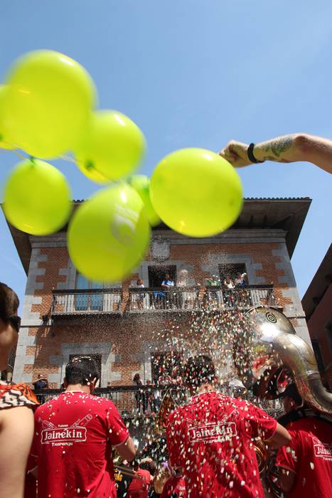 Euskarari indar ufada 140 1495898126343