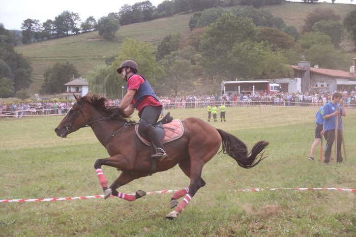 Zaldiak lasterka, gazteak desafioan 115 1472407377192