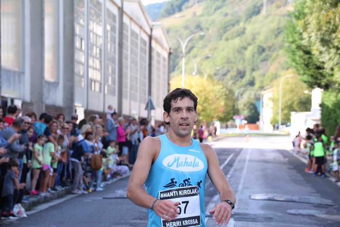 Hego haizeak airean eraman d 73 1539348546932