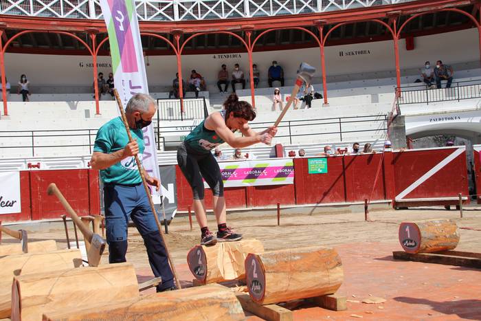 Luzia Orbe eta Garazi Arruti 25 1624128858025