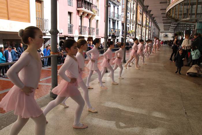 Zerkausiko barandan ballet i 5 1491139335102