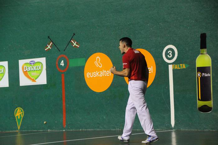 Erasun debuta eta Jaka finalerdia pilota 39 1478375156862