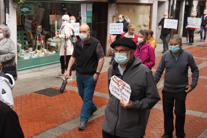 Erretirodunen  manifestazioa 10 1591612364820