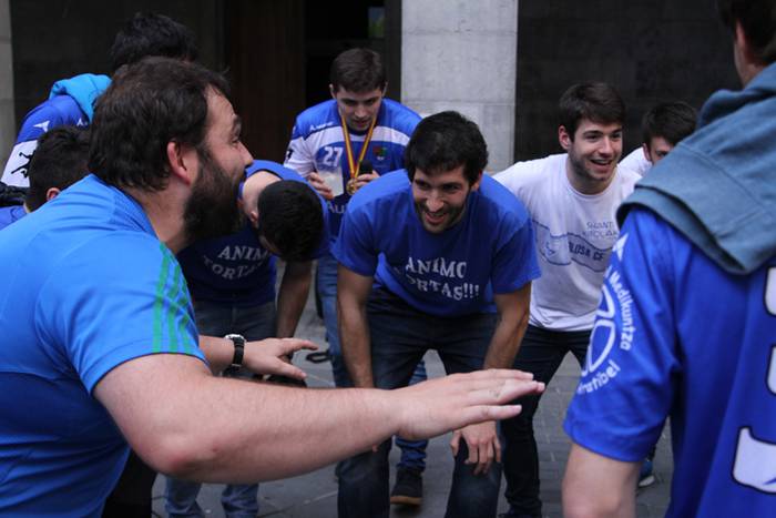 tolosa eskubaloia harrera udaletxean 2016 1 1464617652957