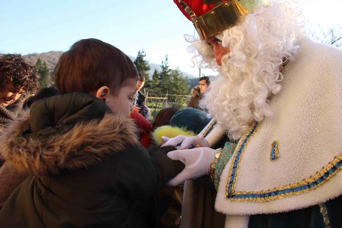 Errege Magoak heldu dira Tol 10 1578242297176