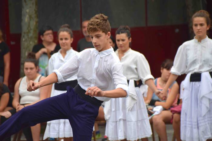 soka dantza santioak villabo 35 1532543739130