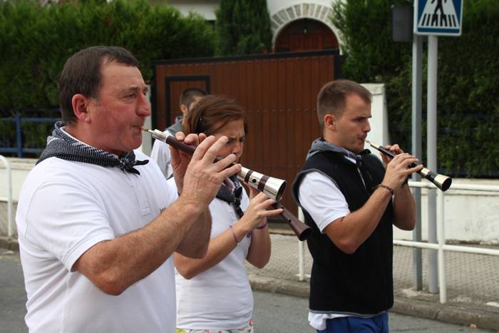 Erraldoiak, buruhandiak eta  28 1505067936802