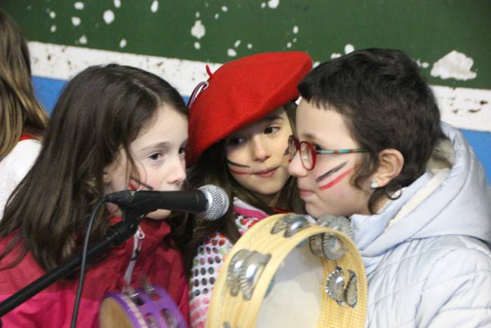 Hotzari aurre egiteko, dantz 11 1517596153098