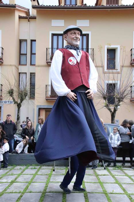 Dantzari Txiki Eguna Zizurki 41 1575117852405