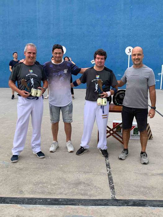 Banatu dituzte txapelak 54.  9 1659950147993