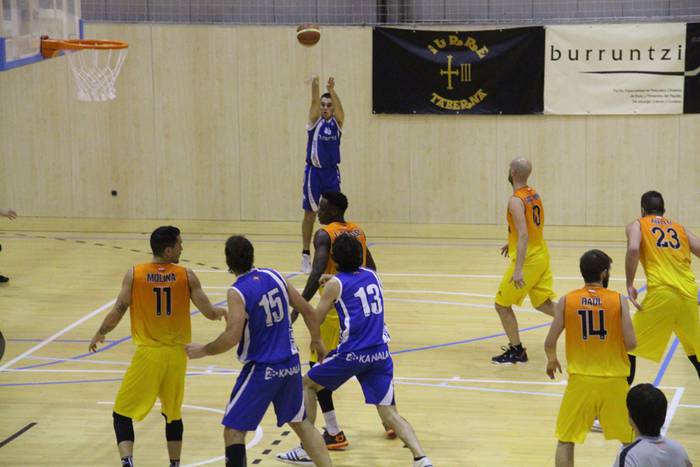 take vs pielagos 2015 12 1450099806802