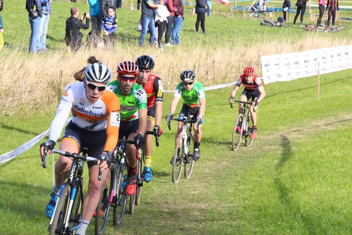 ASTEASUKO ZIKLO KROSA 2016 42 1481215228461