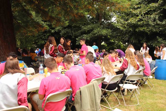 Kuadrillan bazkaltzea bezala 10 1564494458866