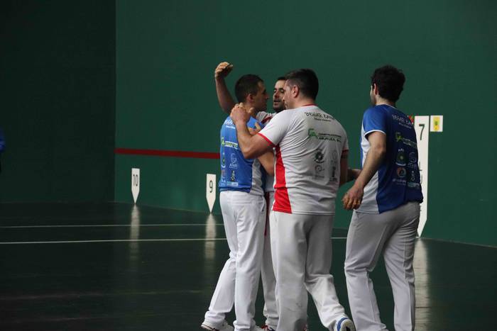 Behar Zana Bertso Pilota 75+ 77 1651349736047